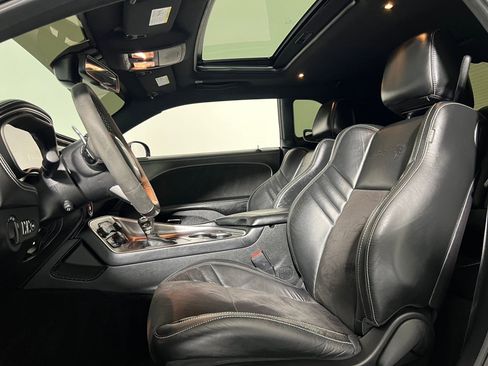 Used 2021 Dodge Challenger SRT Hellcat w/ Plus Package image 14