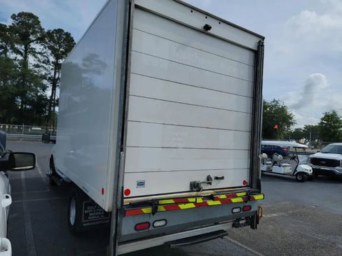 Used 2020 RAM 3500 Tradesman RWD image 2