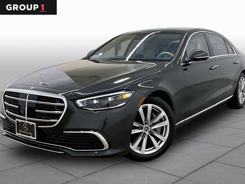 Used 2022 Mercedes-Benz S 500 4MATIC image 1
