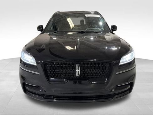 Certified 2023 Lincoln Aviator Reserve w/ Equipment Group 201A image 11