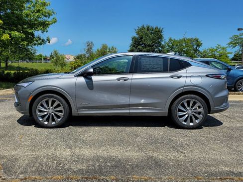 New 2026 Buick Envista Avenir FWD image 11