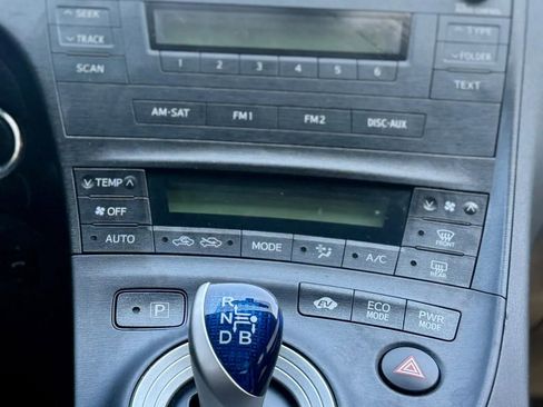 Used 2010 Toyota Prius Two image 14
