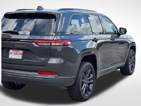 New 2026 Jeep Grand Cherokee Limited AWD/4WD image 40