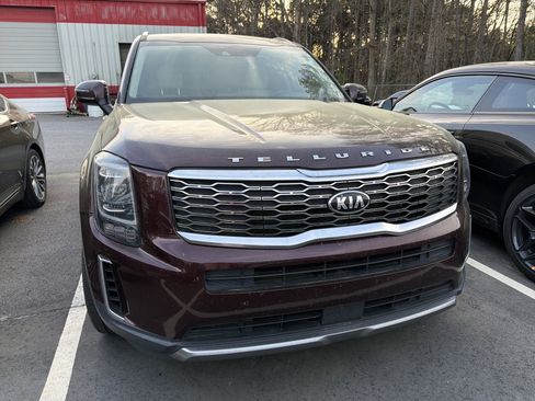 Used 2020 Kia Telluride EX w/ Towing Package image 2