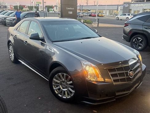 Used 2010 Cadillac CTS Luxury RWD image 8