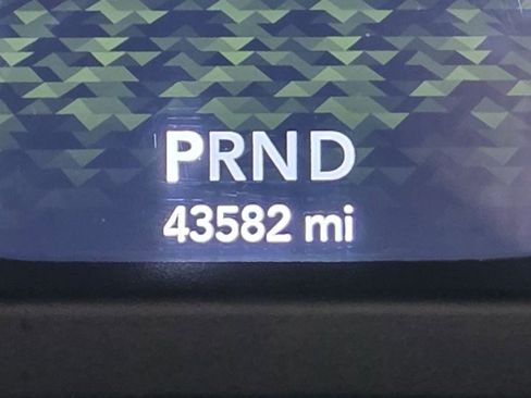 Used 2021 Jeep Wrangler Unlimited Sport image 37