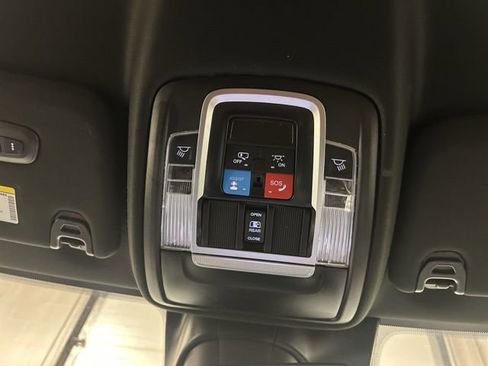 Used 2025 RAM 3500 Laramie w/ Max Tow Package AWD/4WD image 3