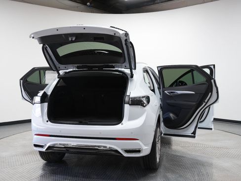 New 2026 Buick Envision Avenir image 12