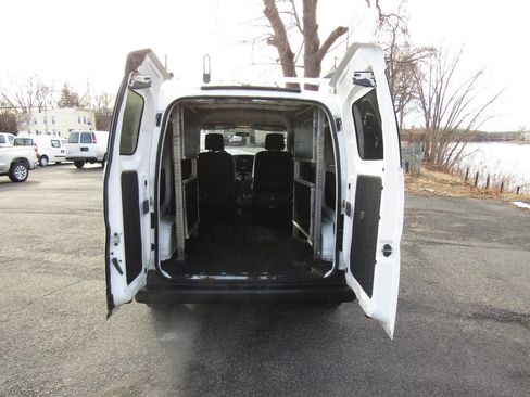 Used 2017 Nissan NV200 S image 21