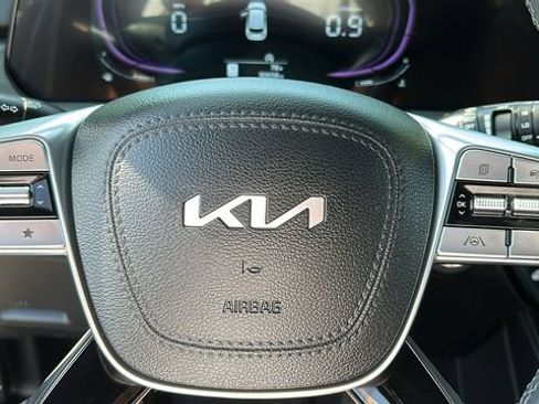 Used 2024 Kia Telluride EX X-Line AWD/4WD image 12