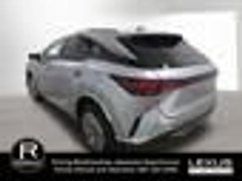 Used 2026 Lexus RX 350 AWD image 4