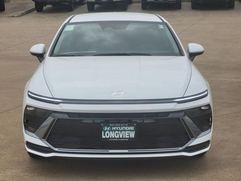 New 2025 Hyundai Sonata SE image 2