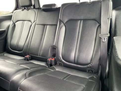 Used 2023 Jeep Wagoneer Series III w/ Preferred Equipment Group image 40