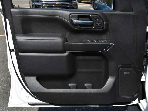 Used 2021 GMC Sierra 1500 AT4 w/ AT4 Premium Package image 25