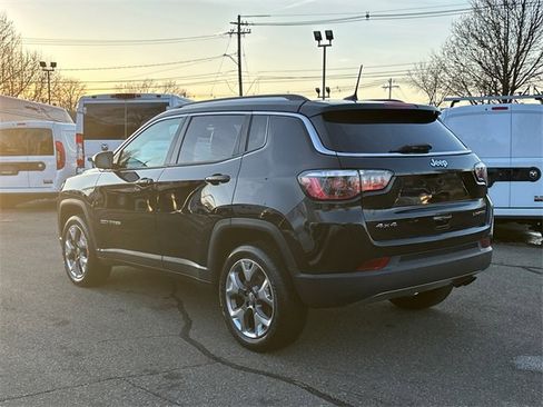 Used 2020 Jeep Compass Limited image 2