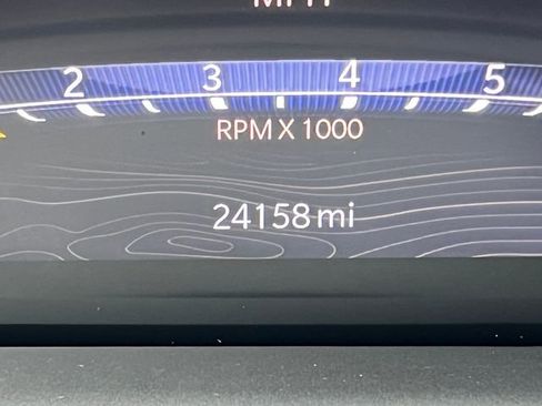 Used 2023 Jeep Grand Cherokee Altitude image 6