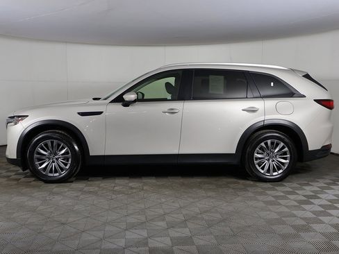 Used 2024 MAZDA CX-90 3.3 Turbo w/ Preferred Plus image 17