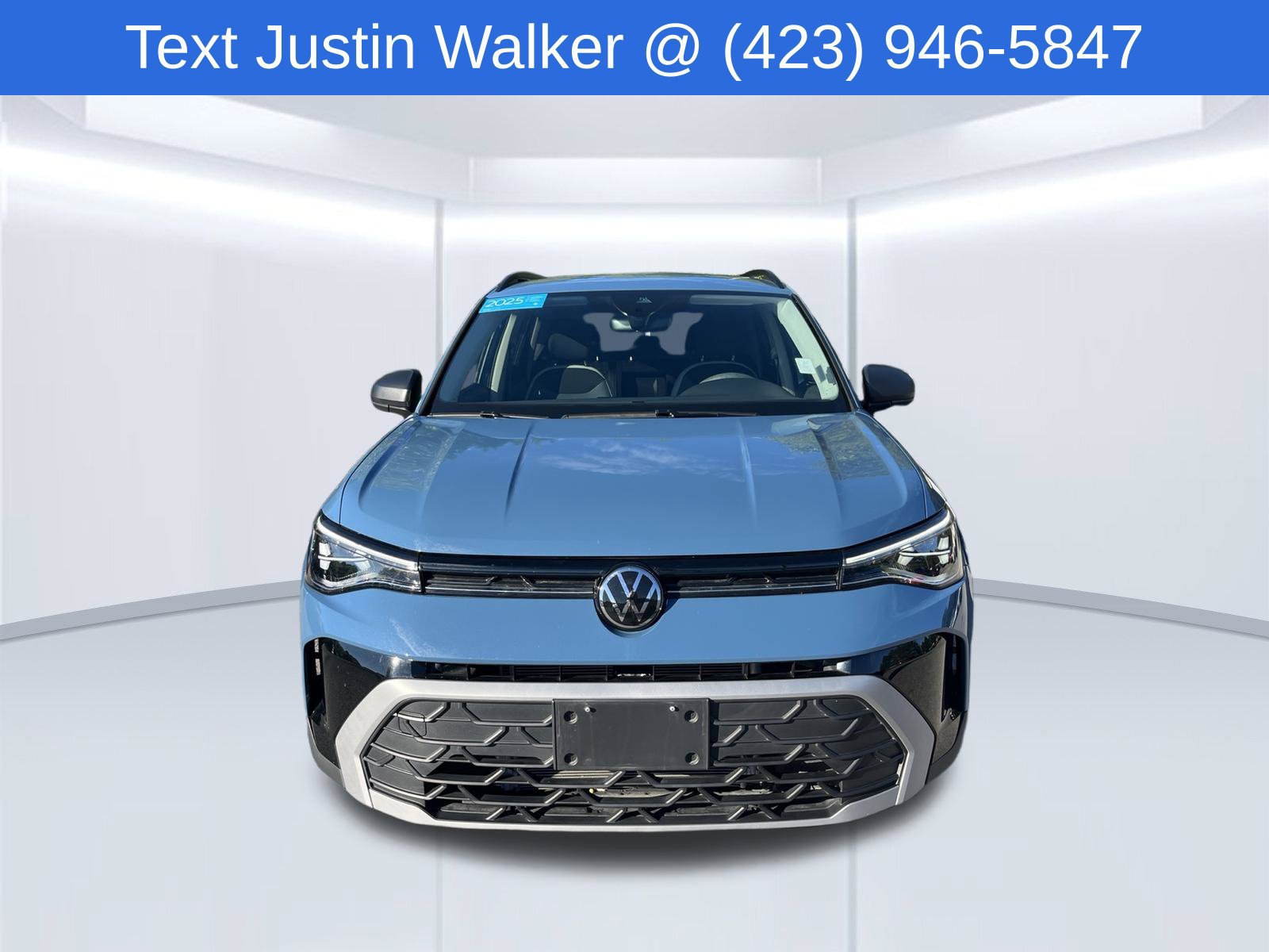 Certified 2025 Volkswagen Taos S FWD image 2