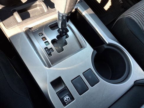 Used 2016 Toyota 4Runner SR5 image 23