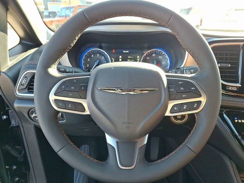 New 2026 Chrysler Pacifica Pinnacle AWD/4WD image 10