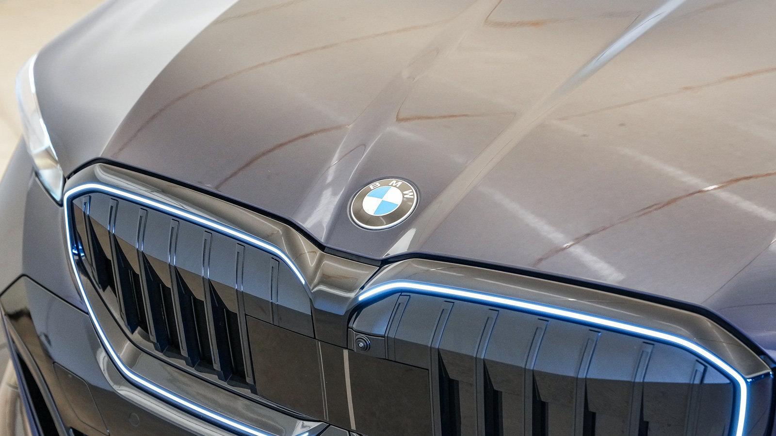 Used 2027 BMW 540i xDrive AWD/4WD image 9