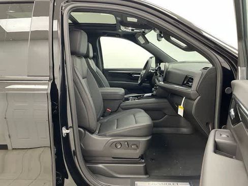 New 2026 Chevrolet Tahoe RST w/ RST Capability Package AWD/4WD image 16