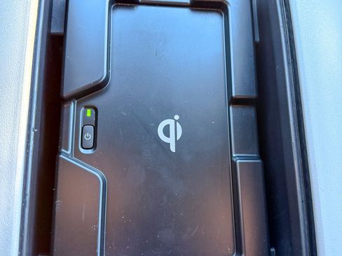 Used 2021 Toyota Highlander XLE image 37