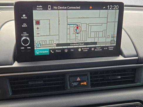 Used 2025 Honda Pilot Touring image 13