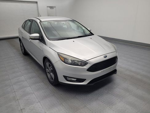 Used 2017 Ford Focus SE FWD image 13