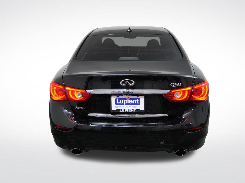 Used 2015 INFINITI Q50 Premium w/ Navigation Package AWD/4WD image 4