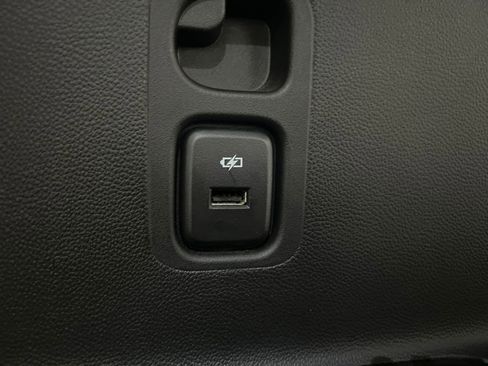 Used 2018 Buick Enclave Premium image 31