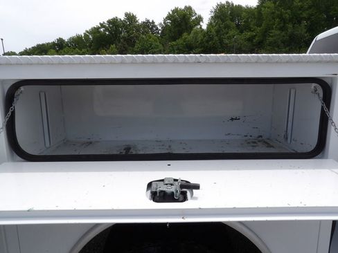 Used 2024 RAM 3500 Tradesman w/ Chrome Appearance Group AWD/4WD image 58