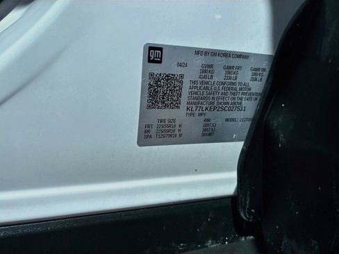 Used 2025 Chevrolet Trax ACTIV w/ Driver Confidence Package FWD image 30