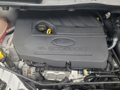 Used 2018 Ford Escape SE w/ SE Sync 3 Package FWD image 30