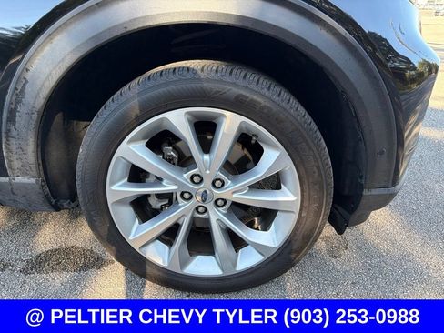 Used 2022 Ford Explorer Platinum w/ Equipment Group 601A AWD/4WD image 4