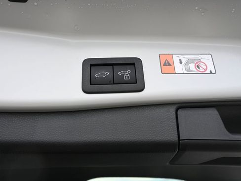 New 2026 Toyota RAV4 XSE image 9