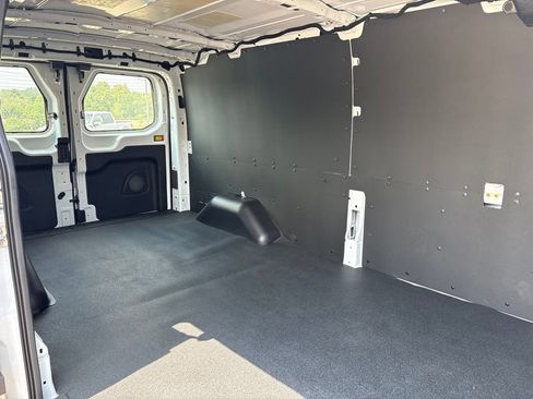 Used 2026 Ford Transit 250 Low Roof w/ Load Area Protection Package RWD image 10