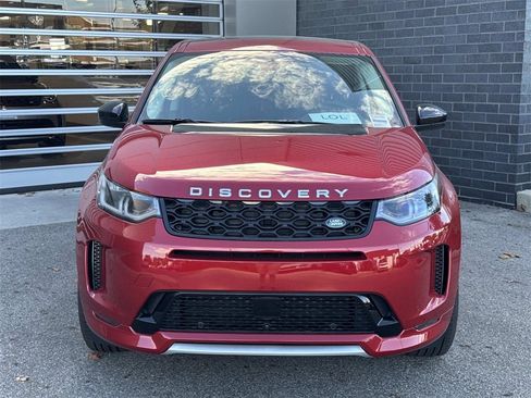 New 2025 Land Rover Discovery Sport S image 2