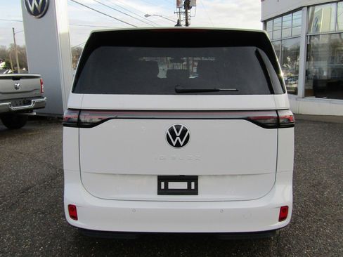 New 2025 Volkswagen ID. Buzz Pro S image 12