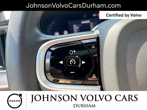 Certified 2025 Volvo XC90 B5 Plus AWD/4WD image 25