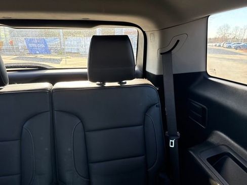 Used 2018 GMC Acadia SLT image 24