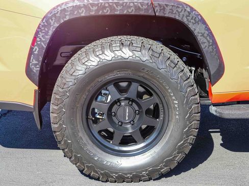 Used 2023 Toyota Sequoia TRD Pro AWD/4WD image 9