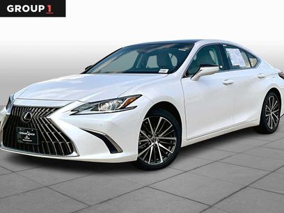 Used 2024 Lexus ES 350 w/ Premium Package