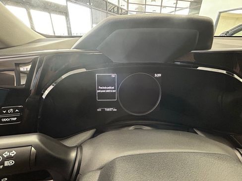 Used 2025 Lexus NX 350h AWD w/ Premium Package image 10