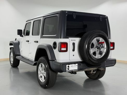 Used 2019 Jeep Wrangler Unlimited Sport S AWD/4WD image 8