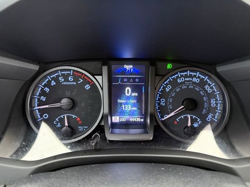 Used 2023 Toyota Tacoma TRD Off-Road AWD/4WD image 8