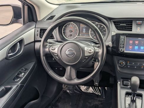 Used 2019 Nissan Sentra S FWD image 13
