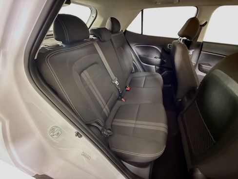 Used 2020 Hyundai Venue SEL w/ Convenience + Premium Package image 27