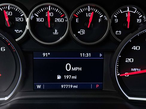 Used 2021 Chevrolet Tahoe LT w/ LT Signature Package image 39