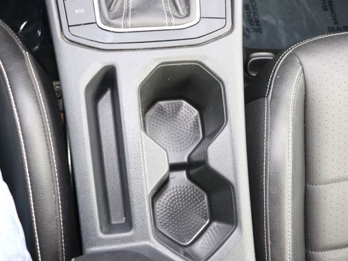 Used 2024 Volkswagen Jetta SE image 29